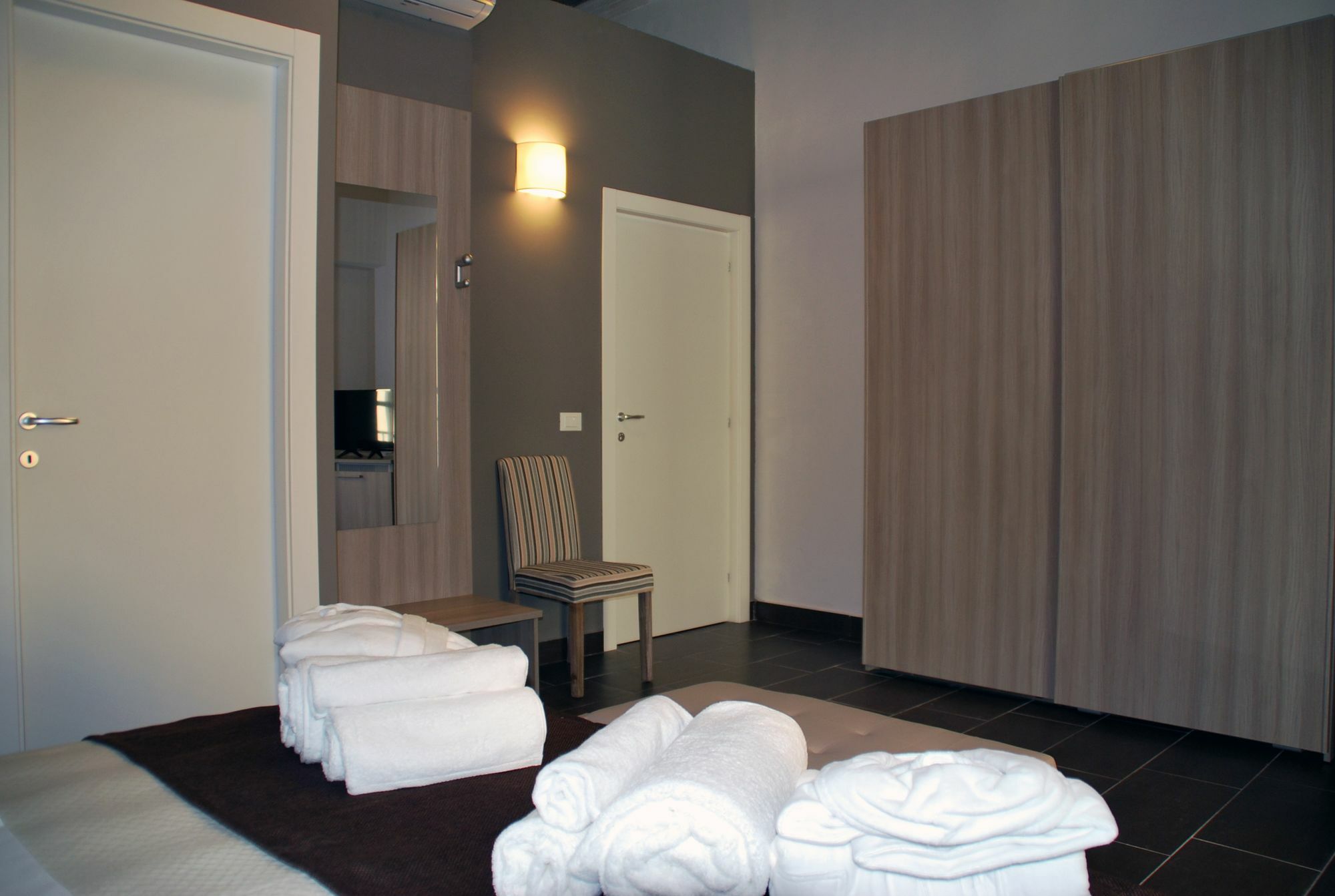 Casasicilia Carlo V Hotel Palermo Buitenkant foto
